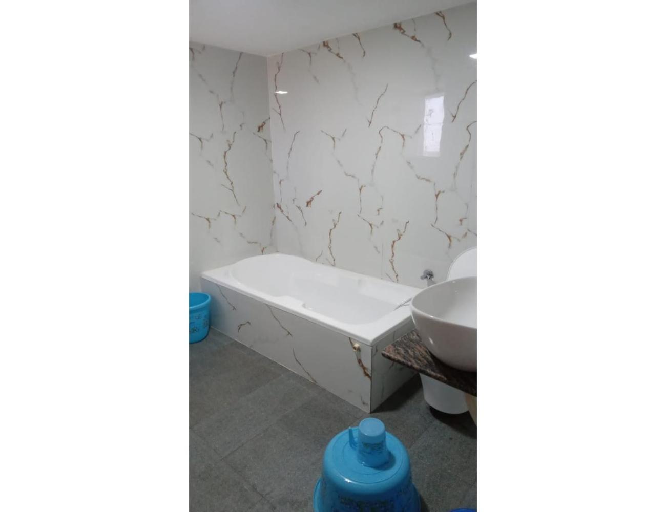 Hotel Paradise, Naroda Αχμπανταμπάντ Εξωτερικό φωτογραφία