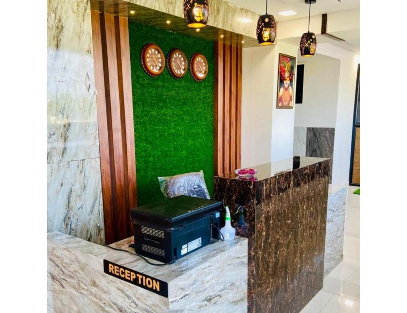 Hotel Paradise, Naroda Αχμπανταμπάντ Εξωτερικό φωτογραφία
